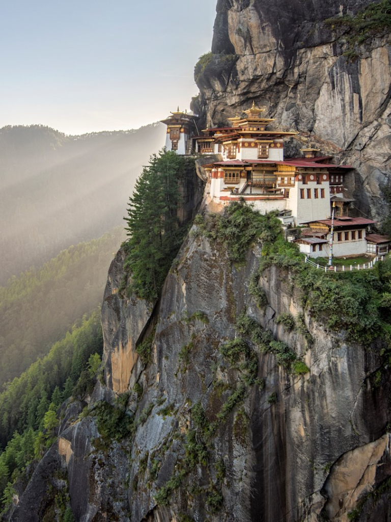 Best Bhutan Package & Planning for Family Tour